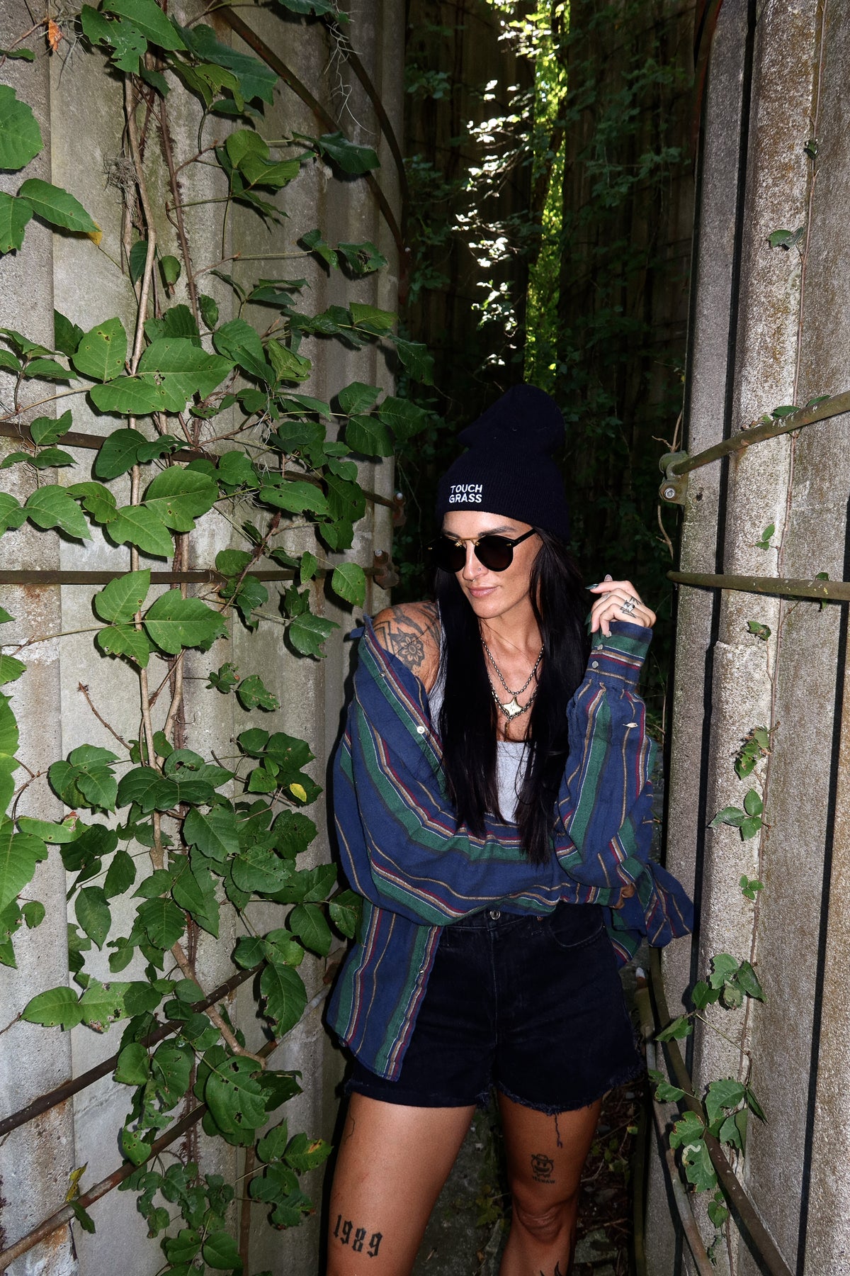 TOUCH GRASS BLACK BEANIE⚡️